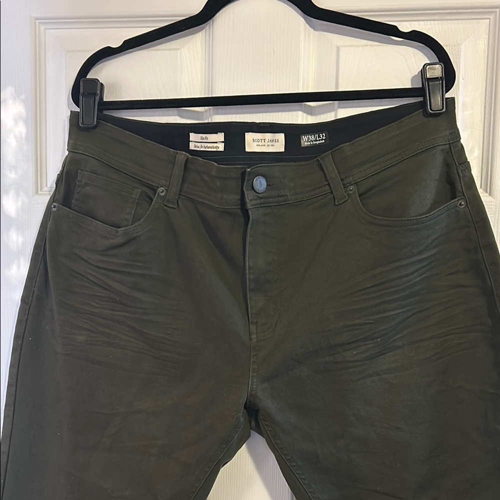 *Men's Olive Jeans* - Picture 3 of 8